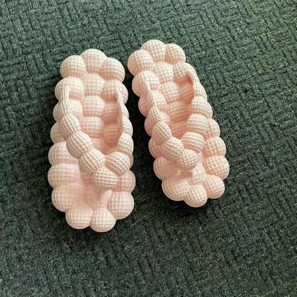 Pink Bubble Slide Sandals - Picture 1 of 2